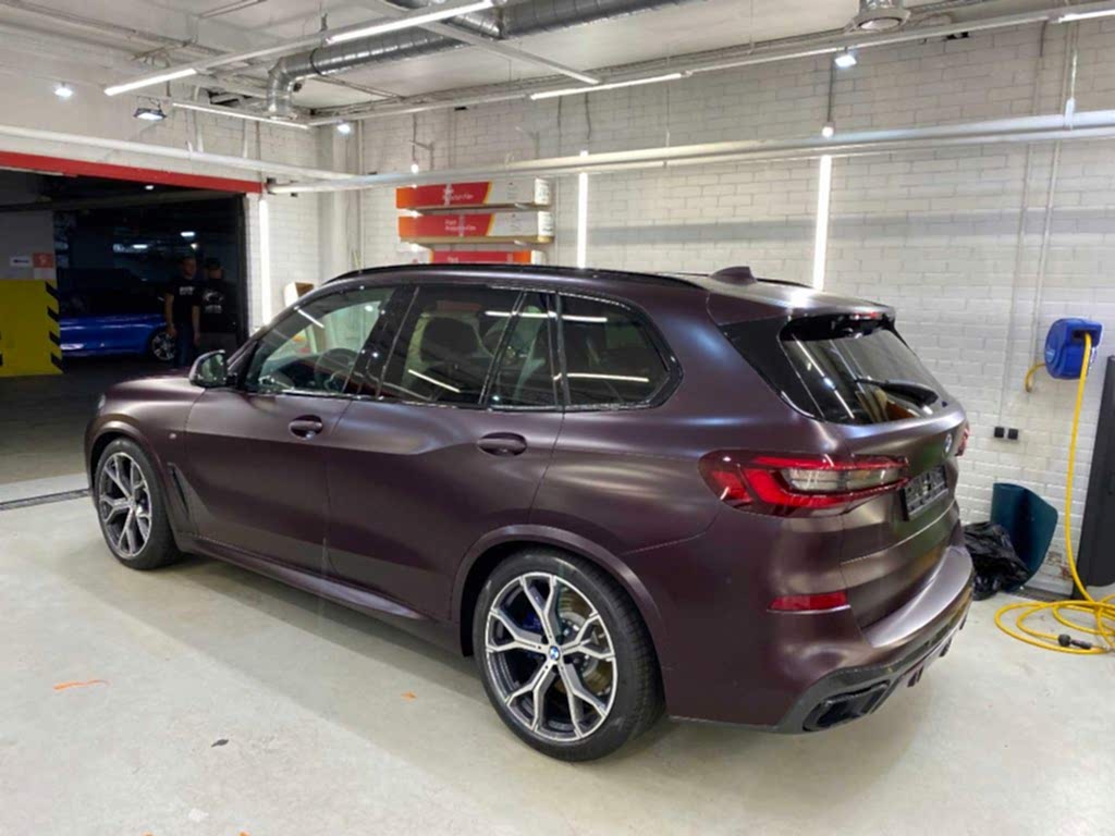 Оклейка BMW X5