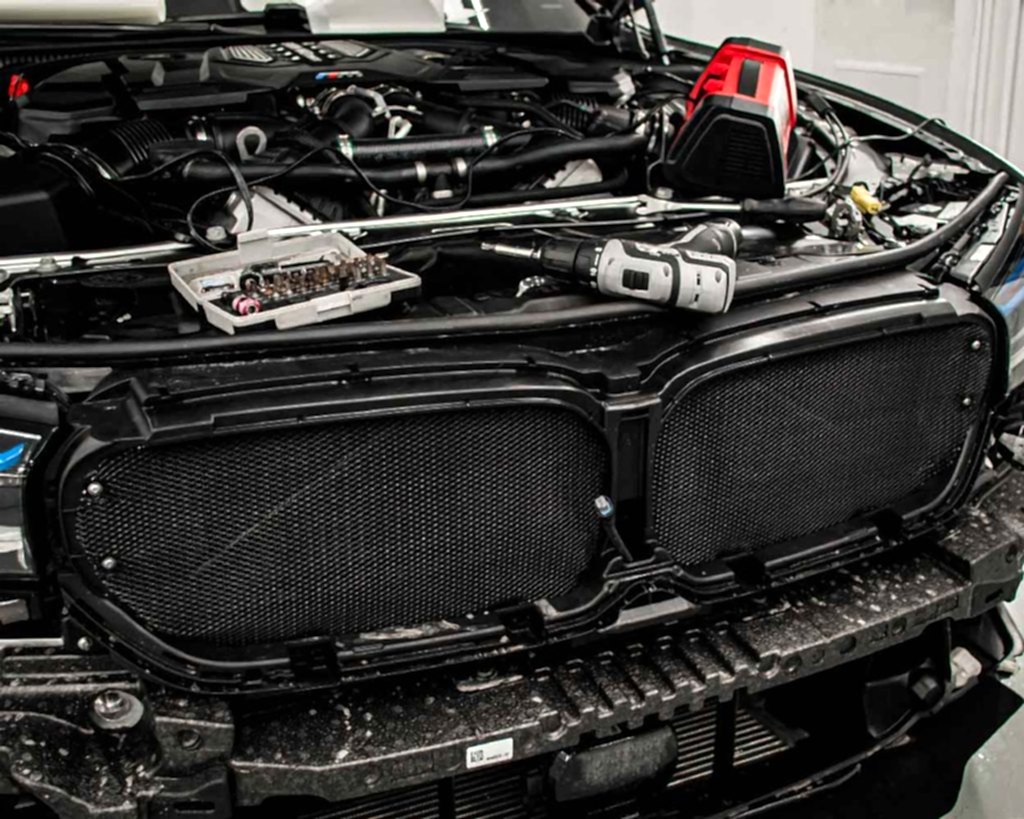 Оклейка BMW M5