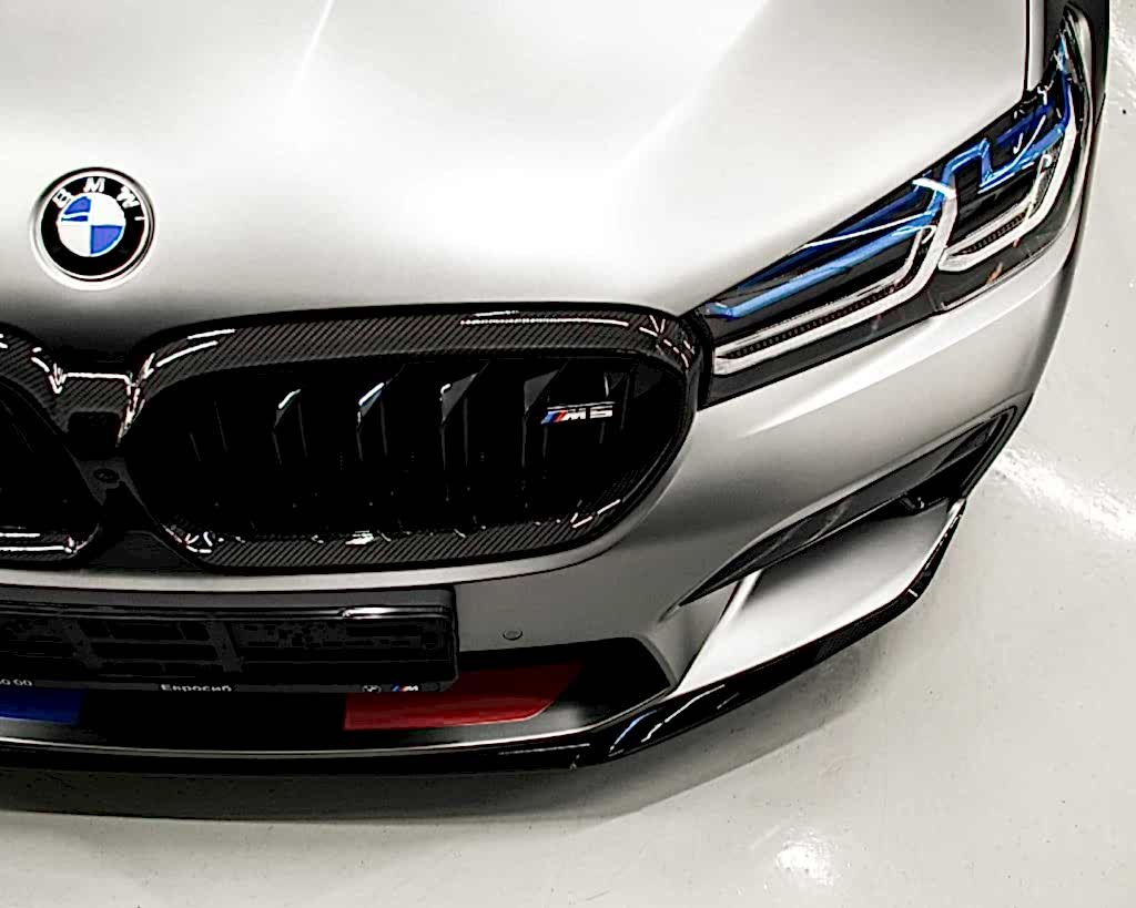 Оклейка BMW M5