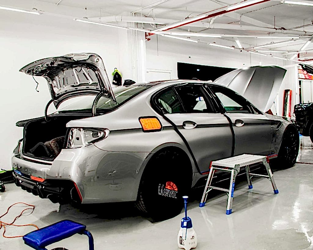 Оклейка BMW M5