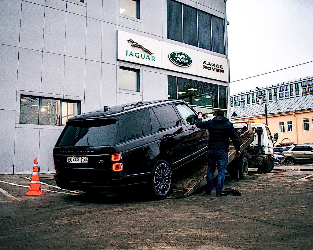 Оклейка Range Rover Two Tone