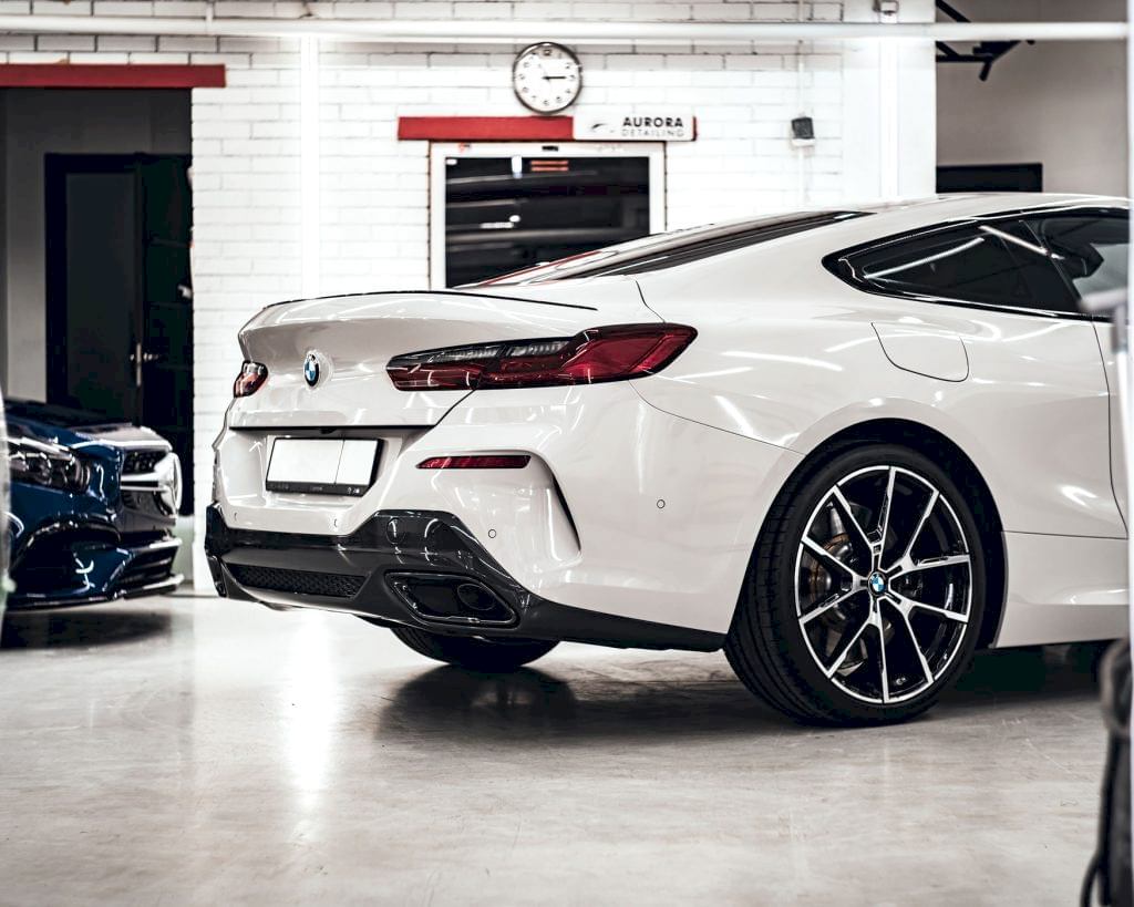 Оклейка BMW 8