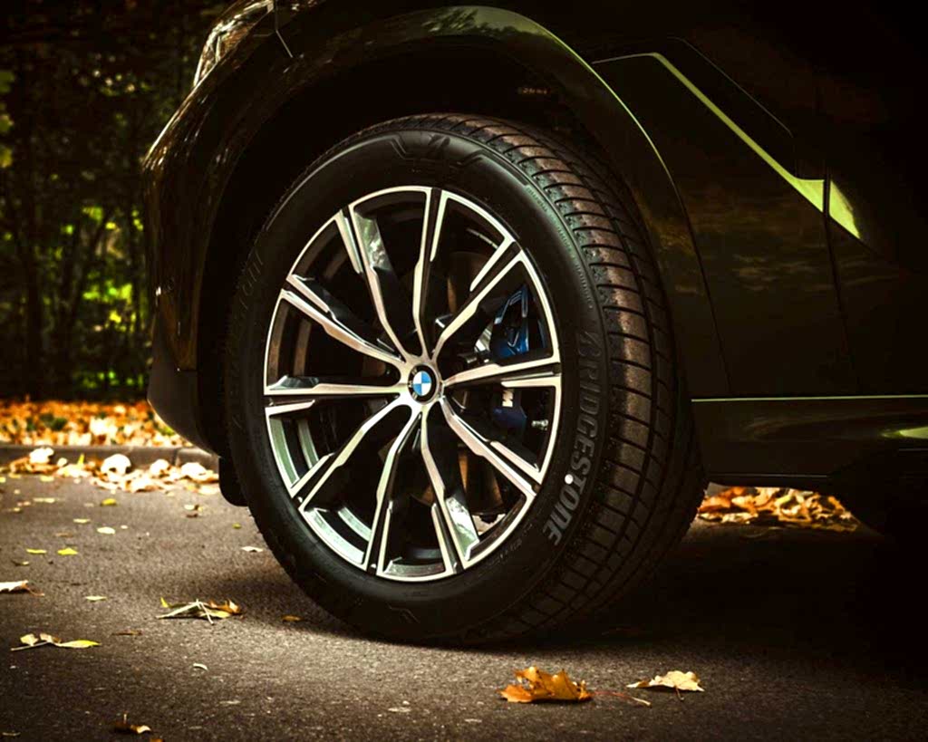 Оклейка BMW X6