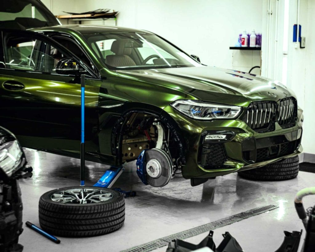 Оклейка BMW X6