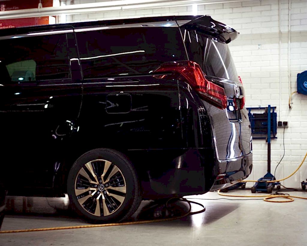Оклейка Toyota Alphard
