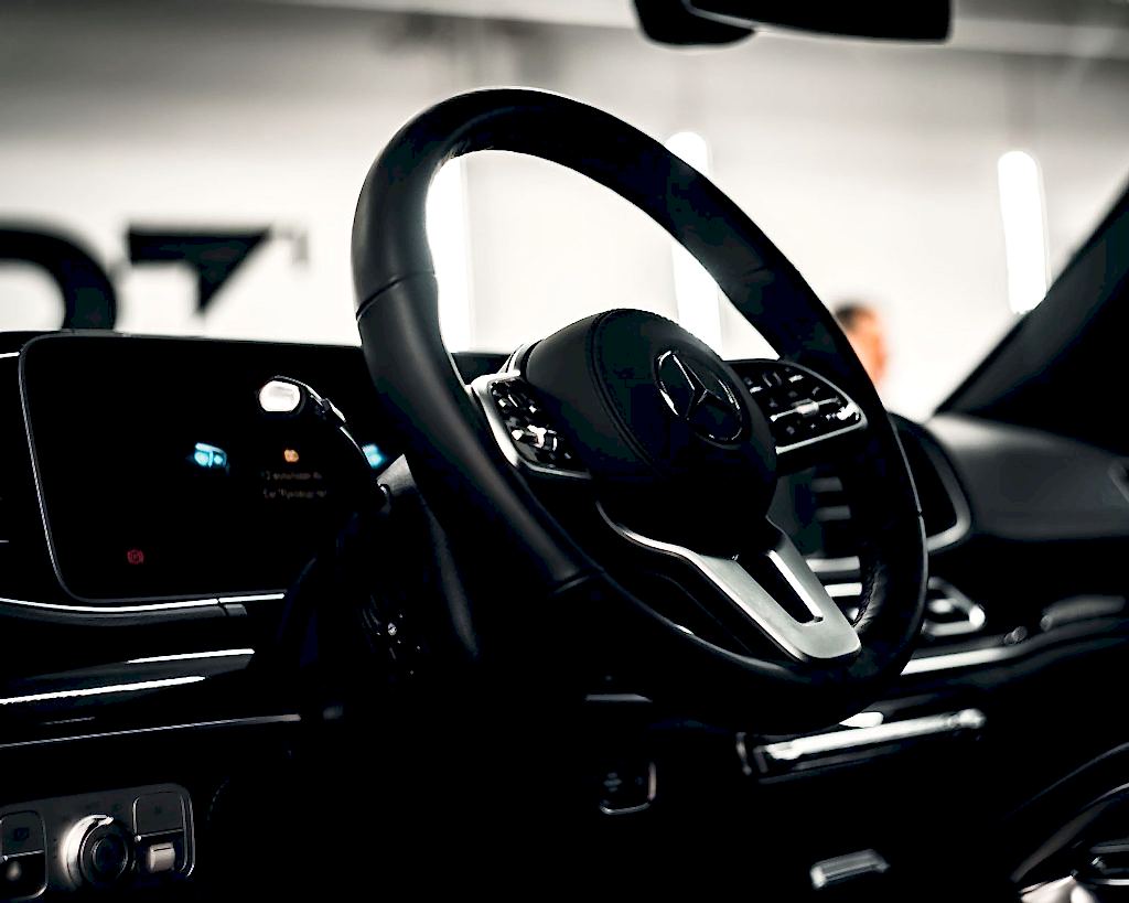 Оклейка двух Mercedes GLS