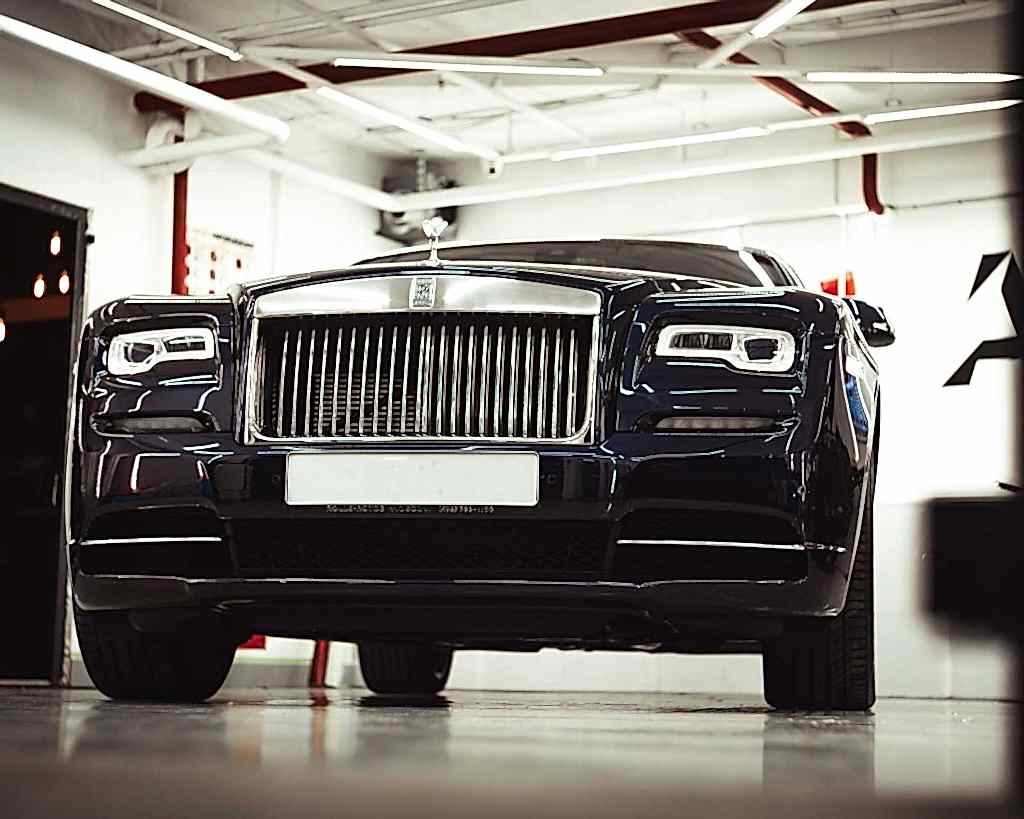 Оклейка авто прозрачной пленкой