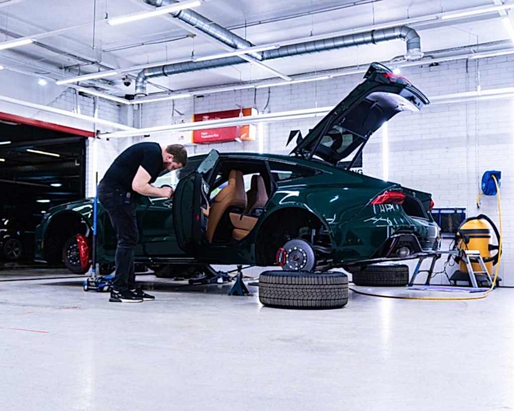 Оклейка Audi RS7