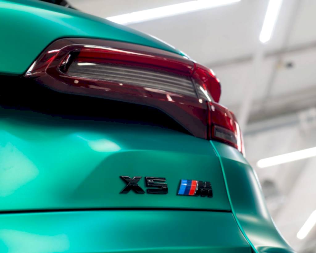 Оклейка BMW X5M Бирюзовый
