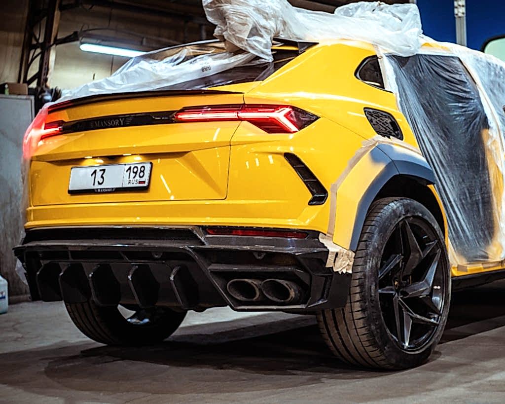 Оклейка и окрас Lamborgini Urus