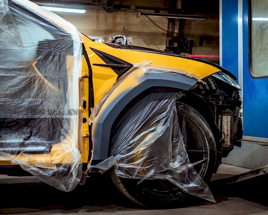 Оклейка и окрас Lamborgini Urus