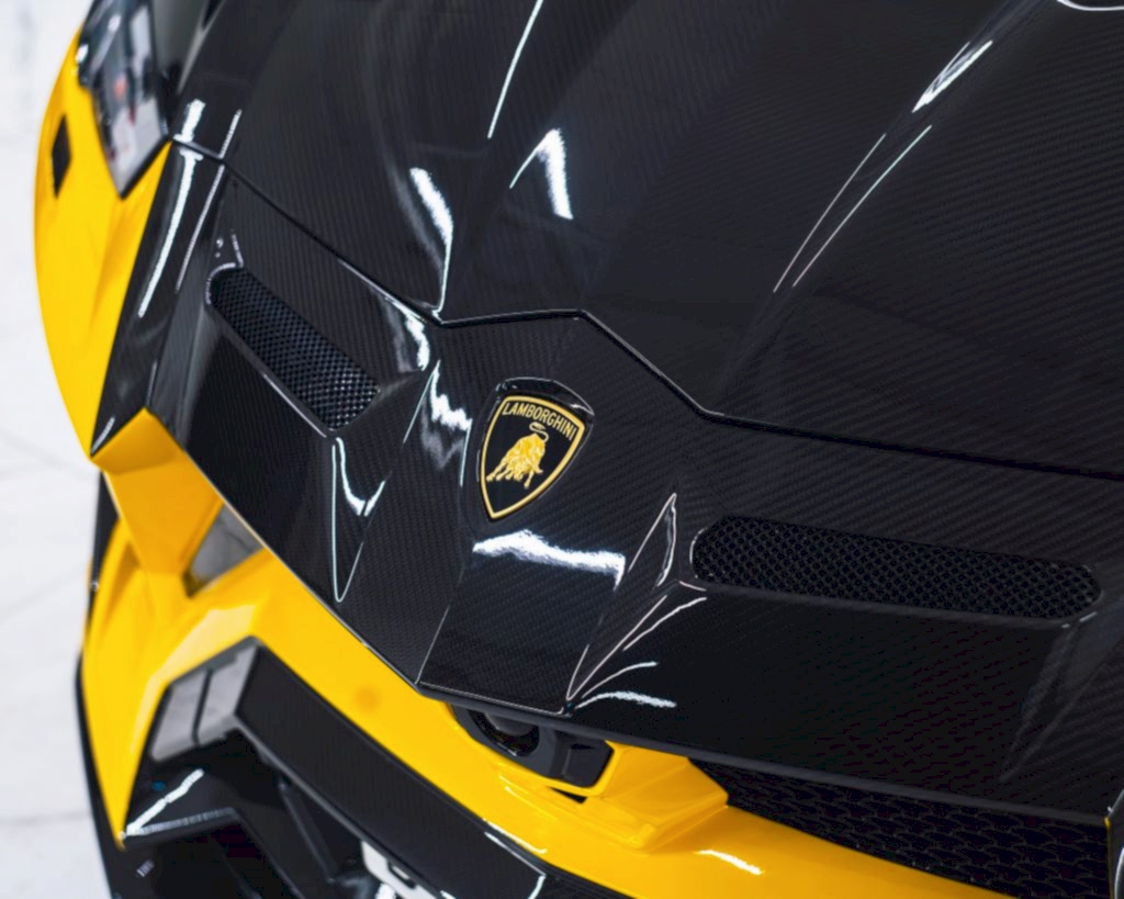 Оклейка и окрас Lamborgini Urus