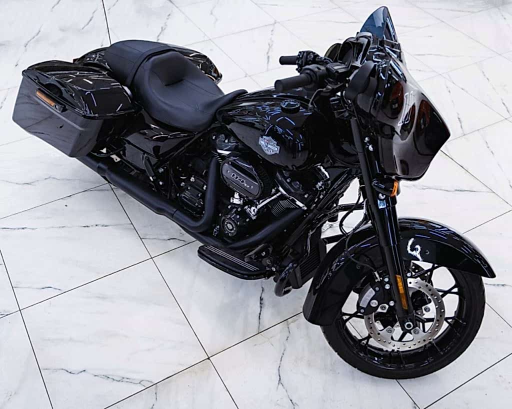 Оклейка мотоцикла Harley Davidson